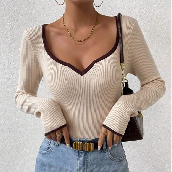 Beige Rib Knit Sweetheart Neck Contrast Brown Trim - Picture 1 of 10